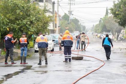 Continúan trabajos de limpieza tras fuertes lluvias en Alcaldía Tláhuac