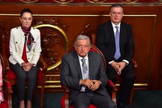 Tal parece que el Metro de la Ciudad de México arrolló las aspiraciones presidenciales de la jefa de Gobierno, Claudia Sheinbaum y del secretario de Relaciones Exteriores, Marcelo Ebrard.