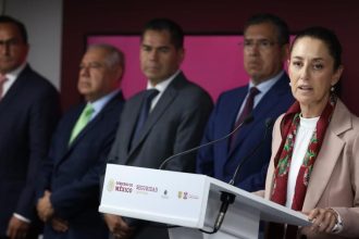 En la Conferencia Regional de secretarias y secretarios de Seguridad Pública Zona Centro, las autoridades del Gobierno capitalino informaron que se han realizado más de 90 operaciones que han resultado en la captura de 120 líderes generadores de violencia en la capital del país.