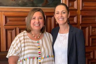 No sólo en el entorno de Claudia Sheinbaum ven a la senadora Xóchitl Gálvez como su candidata en la oposición para la Jefatura de Gobierno en 2024. También destacados liderazgos del PAN en la CDMX hacen ese juicio, pues cuando se les pregunta no dudan en responder de manera contundente que sí, que es la corcholata de la jefa de Gobierno para la oposición.