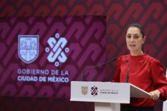 El miércoles, por segunda ocasión, la jefa de Gobierno, Claudia Sheinbaum, dijo que referirse a ella como la “favorita” del presidente Andrés Manuel López Obrador es una expresión por su condición de mujer, por lo que debe enmarcarse como una frase misógina.