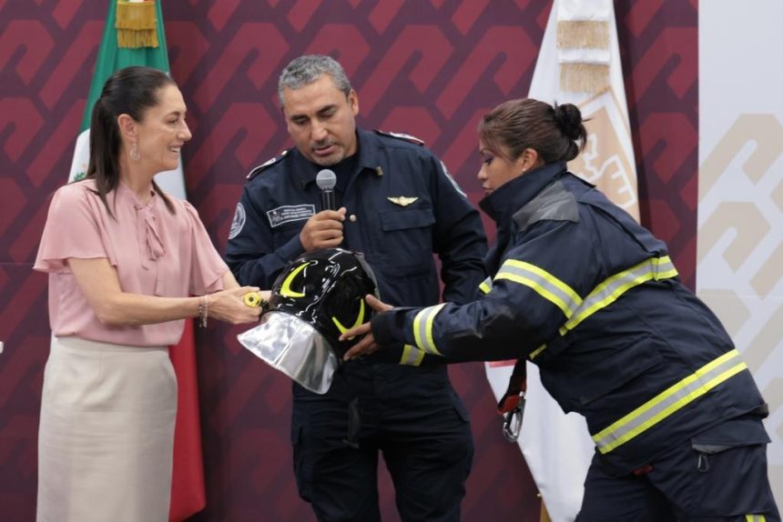 Un día después de que el alcalde de Benito Juárez, Santiago Taboada, retó desde la estación Pantitlán de la Línea 9 del Metro a la jefa de Gobierno, Claudia Sheinbaum a ir por él, la mandataria capitalina respondió de nueva cuenta que no existe una persecución política en contra de sus opositores.