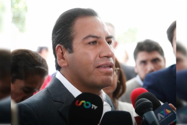 El presidente de la Junta de Coordinación Política, Eduardo Ramírez Aguilar, destacó que se trabaja de cerca con los Grupos Parlamentarios, para construir la mayoría calificada que requiere la designación de una ministra de la Suprema Corte de Justicia de la Nación.  FOTO: Especial