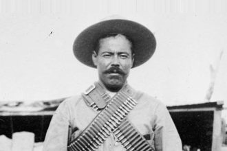 Rapidito, Morena en la Ciudad de México siguió la línea que les tiró el presidente López Obrador en su mañanera de este lunes: vayan contra Santiago Taboada, alcalde de Benito Juárez.