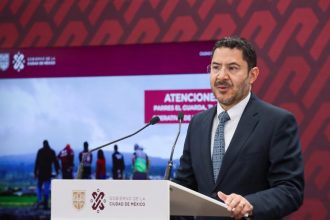 Ante el incremento de muertes en accidentes de tránsito a bordo de motocicletas, el jefe de Gobierno, Martí Batres informó que alista diversas políticas en materia de movilidad para los conductores de ese tipo de vehículos en la capital del país.