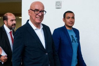 En el marco del informe de Luis Donaldo Colosio, presidente municipal de Monterrey, esta tarde, el dirigente nacional de Movimiento Ciudadano, Dante Delgado, dio a conocer el calendario para sus aspirantes a cargos en el 2024. FOTO: X / MC