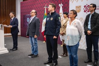 El Jefe de Gobierno, Martí Batres Guadarrama, informó que la Ciudad de México participará en el Segundo Simulacro Nacional 2023, que se llevará a cabo el martes 19 de septiembre a las 11:00 horas, con el objetivo de reforzar y mejorar acciones preventivas en caso de emergencia. FOTO: GCDMX