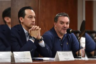 La postura que toman los panistas parece evidente que es la más acorde ante lo que ellos llaman una persecución política, pues de ninguna manera van a ratificar ni con amenazas a Godoy. FOTO: PAN Congreso CDMX