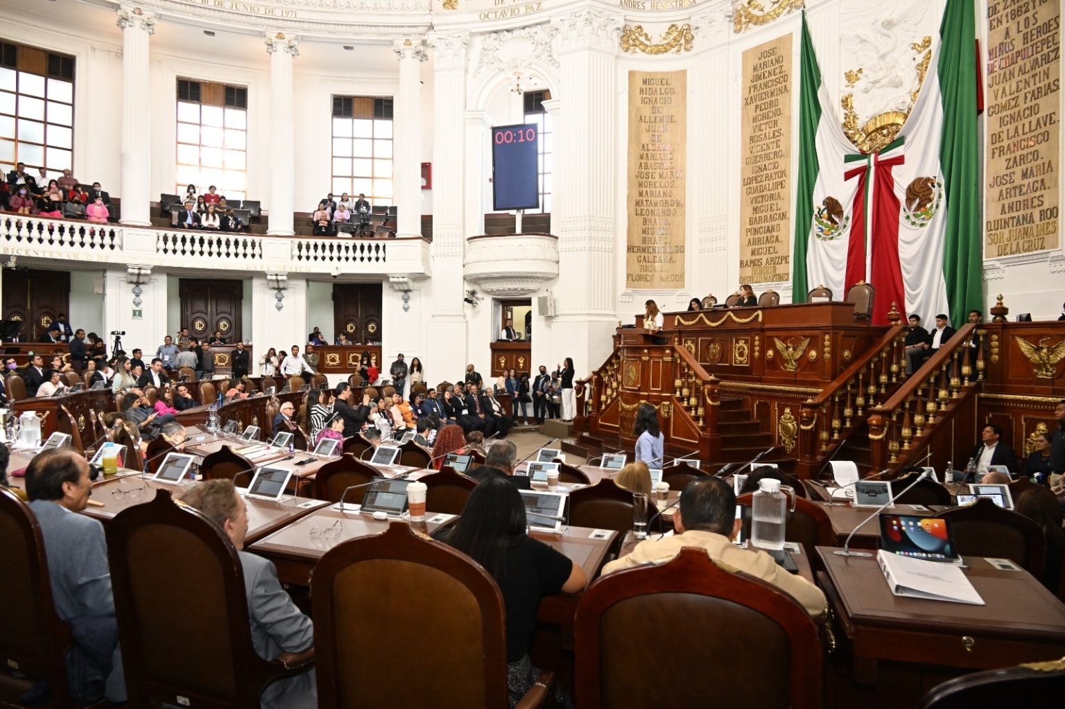 Este lunes, Lía Limón, alcaldesa de Álvaro Obregón, va a informar al Congreso que se separara del cargo durante 15 días para competir en la contienda interna del Frente Amplio por México (FAM) por la candidatura a la Jefatura de Gobierno de la Ciudad de México. FOTO: Congreso CDMX