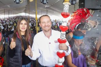 Santiago Taboada confía en que el poniente de la Ciudad de México lo tiene ganado. Por eso, el precandidato de la oposición a la Jefatura de Gobierno de la CDMX se ha concentrado en la zona donde lo conocen poco: Iztapalapa. FOTO: Archivo CDMX Magacín.