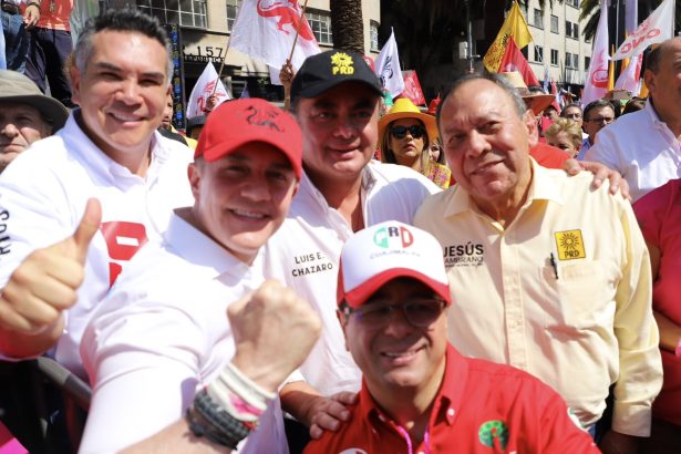 Por su parte, el aspirante priista Adrián Rubalcava consideró que en México se requiere hablar con la verdad y no engañar a la población por lo que ofreció trabajar por una CDMX “unida, sin divisiones o confrontación". FOTO: X / Rubalcava