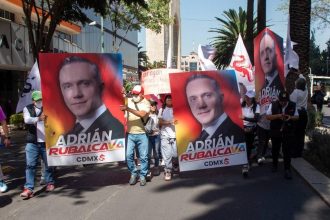 Marcha de apoyo "por una contienda libre y transparente al interior de Va por la CDMX, para elegir a su candidato a la Jefatura de Gobierno". FOTO: X / Rubalcava
