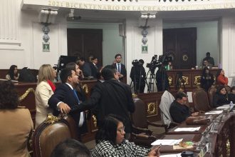 De acuerdo con el orden del día en la sesión del Congreso de la Ciudad de México, en el punto 27 se encuentra el dictamen que propone la ratificación de Ernestina Godoy como titular de la Fiscalía General de Justicia de la Ciudad de México, por lo que se estima que será hacia las 11:30 horas cuando se discuta el tema en el Pleno. FOTO: CDMX Magacín