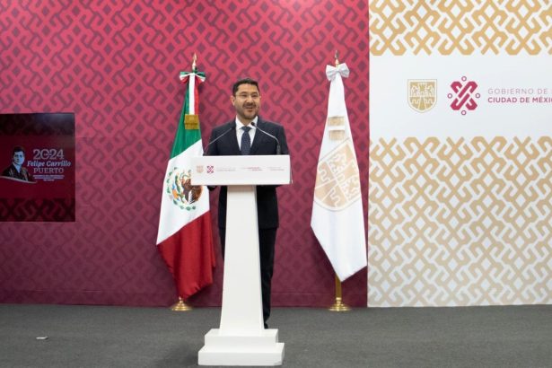 El jefe de Gobierno, Martí Batres, informó que no habrá ajuste a las tarifas del transporte público en la Ciudad de México, gracias al subsidio que recibe la capital del país en esta materia. Foto: Gobierno CDMX