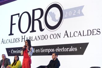 "El principio de los problemas en la Cuauhtémoc inicia y termina en el mismo punto, la falta de transparencia, la opacidad de sus gobiernos, la discrecionalidad de los funcionarios que abre las puertas a la corrupción”, aseveró Alessandra Rojo de la Vega, candidata a alcaldesa. FOTO: Especial