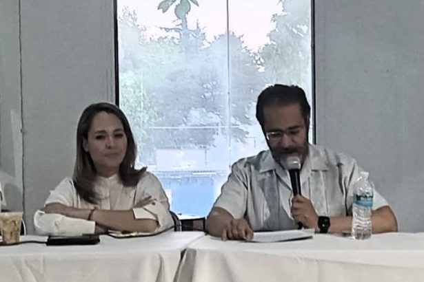 Otrora todopoderoso en la izquierda de la Ciudad de México, con especial acento en Coyoacán, donde hace 20 años ganó como nunca nadie con tanta ventaja un distrito electoral local. Pero hoy, los neomorenistas, los priístas conversos supuestamente progresistas, lo denuestan, lo ningunean, lo ponen como uno de tantos. FOTO: RR SS