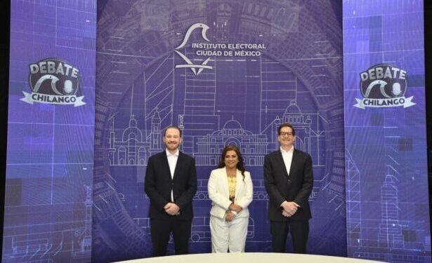 El segundo Debate entre los candidatos al cargo de la Jefatura de Gobierno de la Ciudad de México, iniciará con la participación de Clara Marina Brugada Molina, abanderada de la coalición “Sigamos Haciendo Historia en la Ciudad de México”, seguido de Santiago Taboada Cortina, de “VA X LA CDMX” y en tercer lugar Salomón Chertorivski Woldenberg, Partido Movimiento Ciudadano. FOTO: Especial