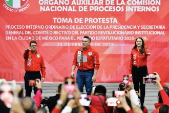 El secretario de Gobierno capitalino, César Cravioto, confirmó ayer la presencia del PRI en los bloqueos a 11 cruces importantes de la Ciudad de México este miércoles. FOTO: Facebook PRI