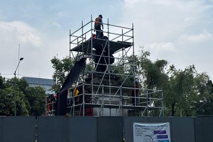 La Alcaldía Cuauhtémoc y el Instituto de Investigaciones Estéticas de la UNAM trabajan en el análisis técnico del Monumento a Cristóbal Colón, como parte de un plan de conservación que permitirá solicitar presupuesto para su restauración.
