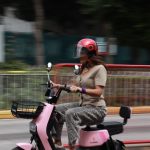 Con el objetivo de acercar a la población a nuevas alternativas de movilidad y fomentar la conciencia ambiental desde lo local, el Gobierno de Cuauhtémoc, que encabeza Alessandra Rojo de la Vega llevó a cabo la jornada Ecomobility MX: Conduce Verde en la Cuauhtémoc, una experiencia ciudadana orientada a promover una conducción más segura, incluyente y sustentable.
