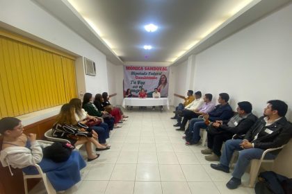 “El despojo del Comité delegacional del PRD en la Alcaldía Cuauhtémoc del cual fuimos víctimas el pasado 09 de abril del 2025, hoy tiene nombre y apellido: Mónica Sandoval, diputada federal priista”, denunció la dirigente perredista. FOTOS: Especial