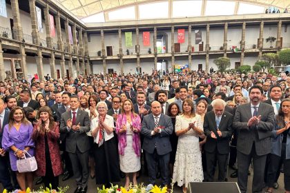 Embajadoras y embajadores de Guatemala, El Salvador, Honduras, Nicaragua y Costa Rica encabezaron la ceremonia inaugural, por el 204 aniversario de la Independencia de Centroamérica. FOTO: Especial