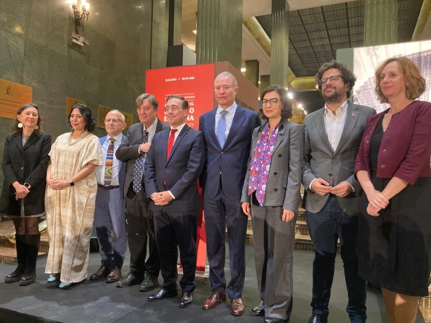 Este viernes 31 de octubre se presentó en Madrid la exposición “La mitad del mundo. La mujer en el México indígena”. Se trata de un proyecto binacional que nace con la aspiración de reforzar los vínculos entre ampos países a través del reconocimiento histórico de las culturas originarias y del papel fundamental de las mujeres en las comunidades indígenas de México. FOTO: Especial